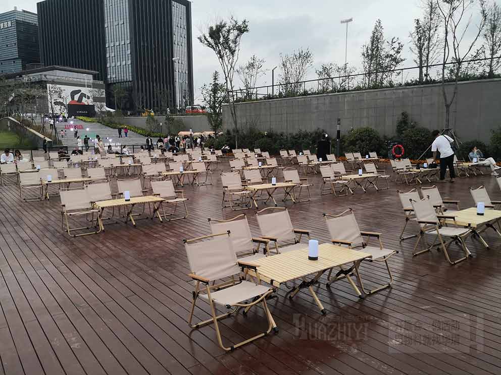 啤酒桌椅租賃現(xiàn)身戶外休閑活動時刻