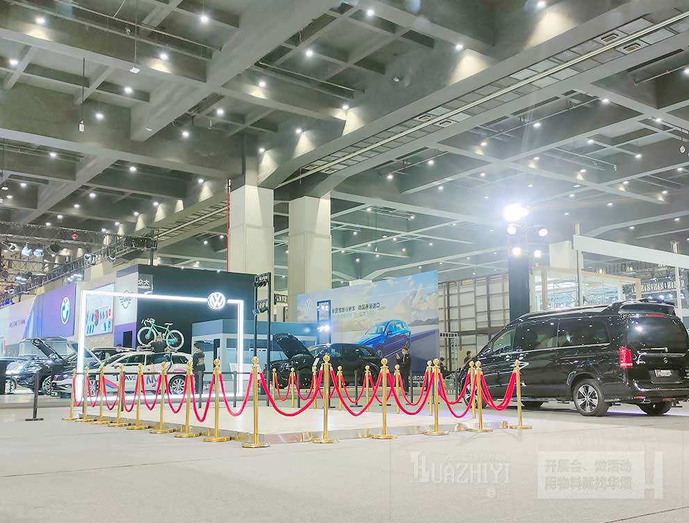 車展活動(dòng)使用租賃紅色禮賓柱