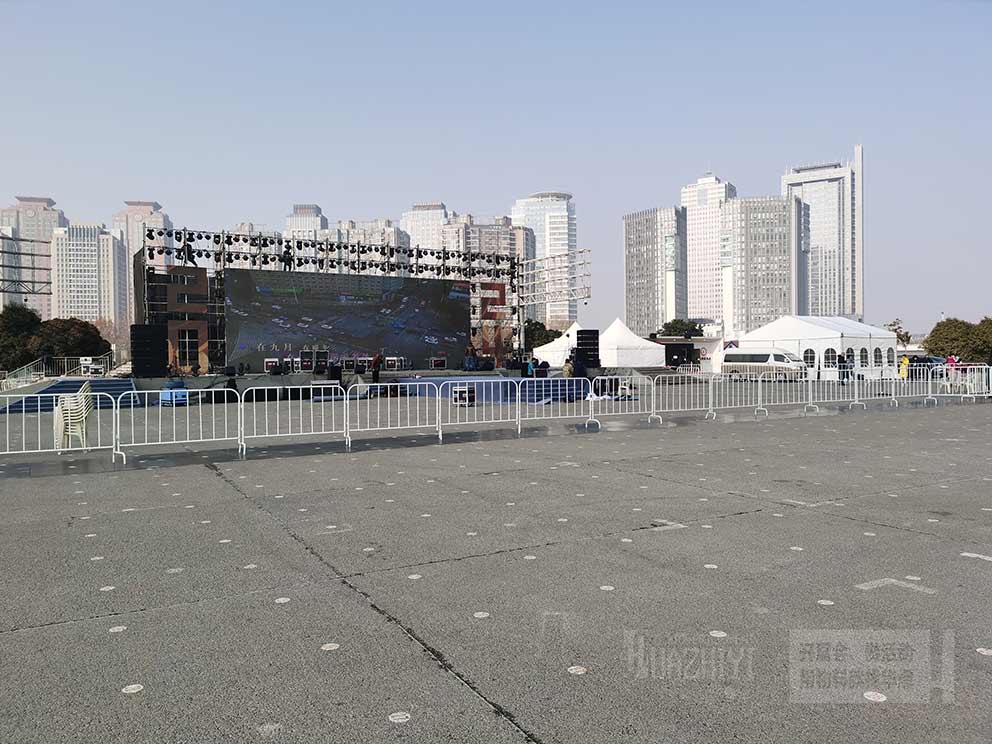 雷亞舞臺租賃公司華熠參與戶外專場活動(dòng)