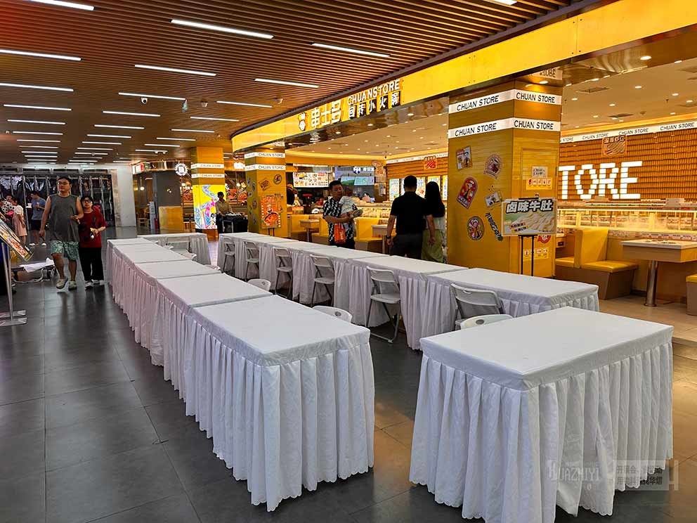 桌椅出租廠家助力商場漫展活動(dòng)