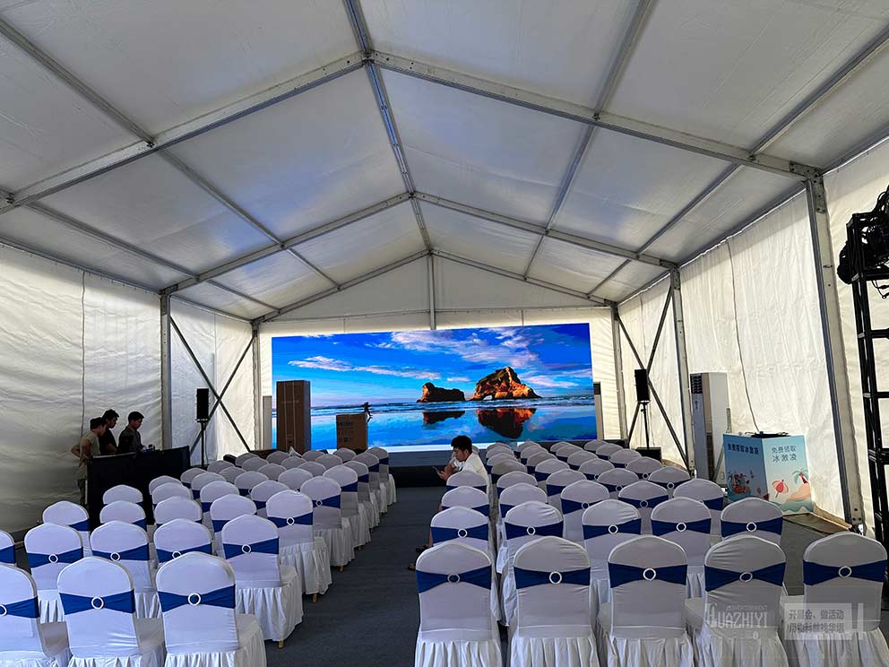 鄭州車展篷房出租助力哪吒汽車試駕會(huì)現(xiàn)場(chǎng)