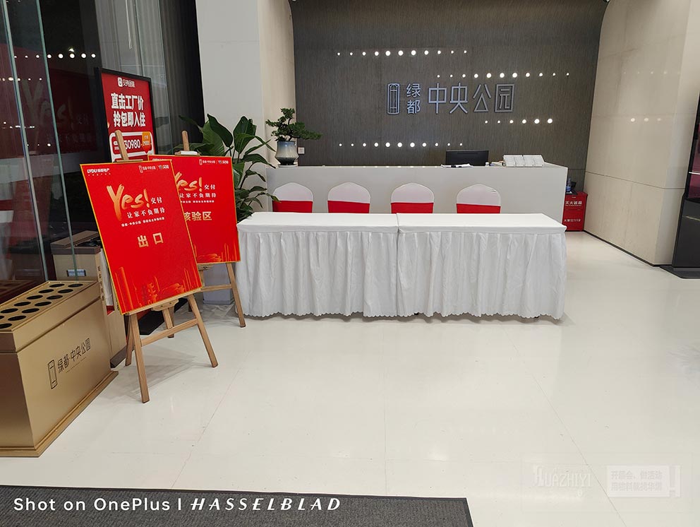 鄭州畫架出租廠家可以提供多種類型的活動物料供應