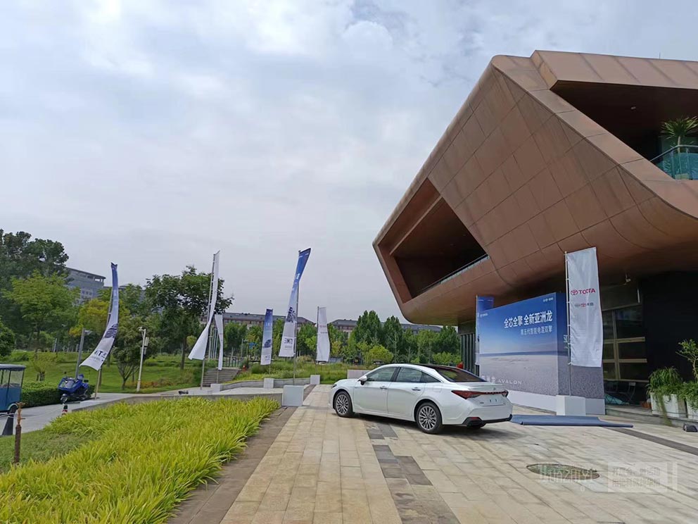 鄭州物料出租公司：多彩接待臺(tái)，滿足您的每一場活動(dòng)