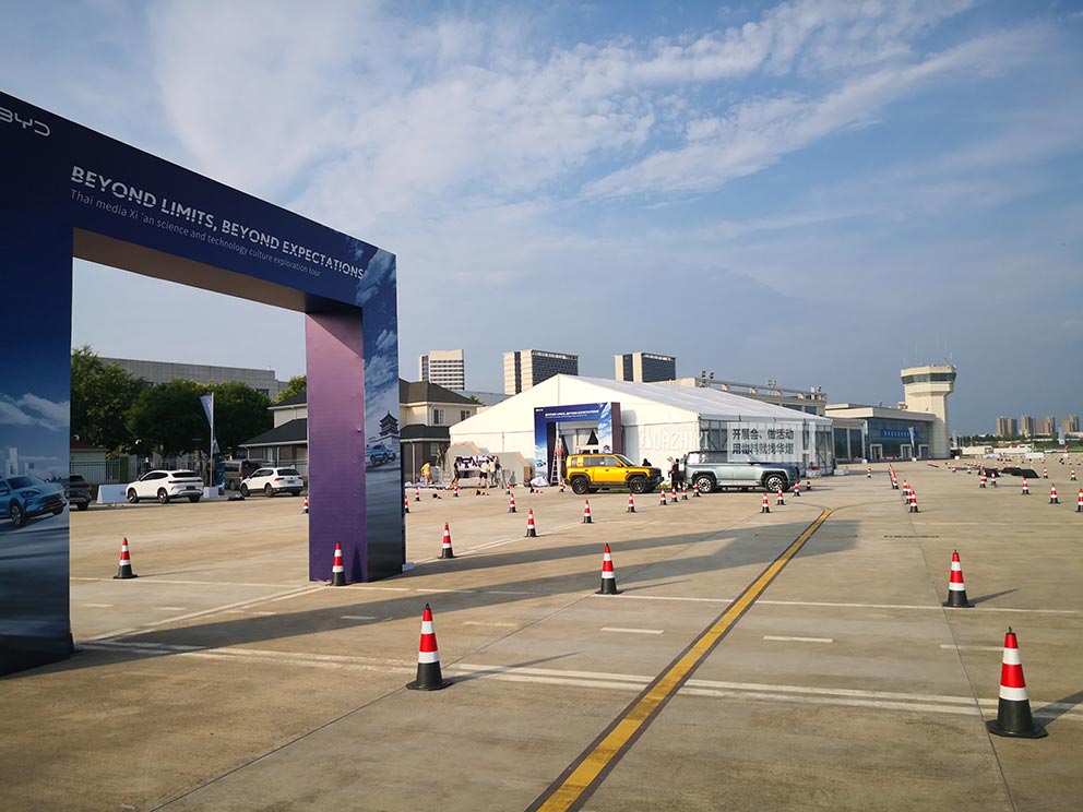 試駕現(xiàn)場(chǎng)探秘與洛陽(yáng)篷房租賃廠家共賞玻璃篷房的魅力