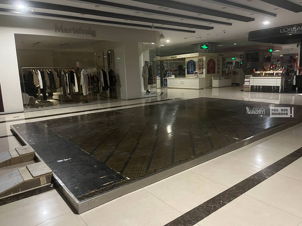 鄭州地臺出租公司鋪設(shè)商場臨時車展地臺