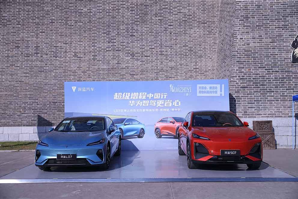 鄭州桁架出租搭建的桁架背景美觀結(jié)實(shí)