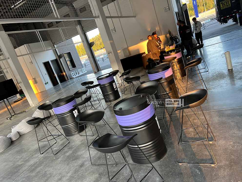鄭州桌椅租賃公司推出新款吧椅—造型別致