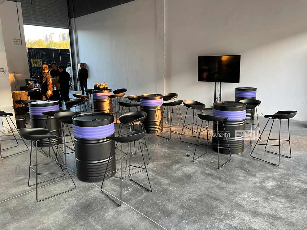 鄭州桌椅租賃公司推出新款吧椅—造型別致