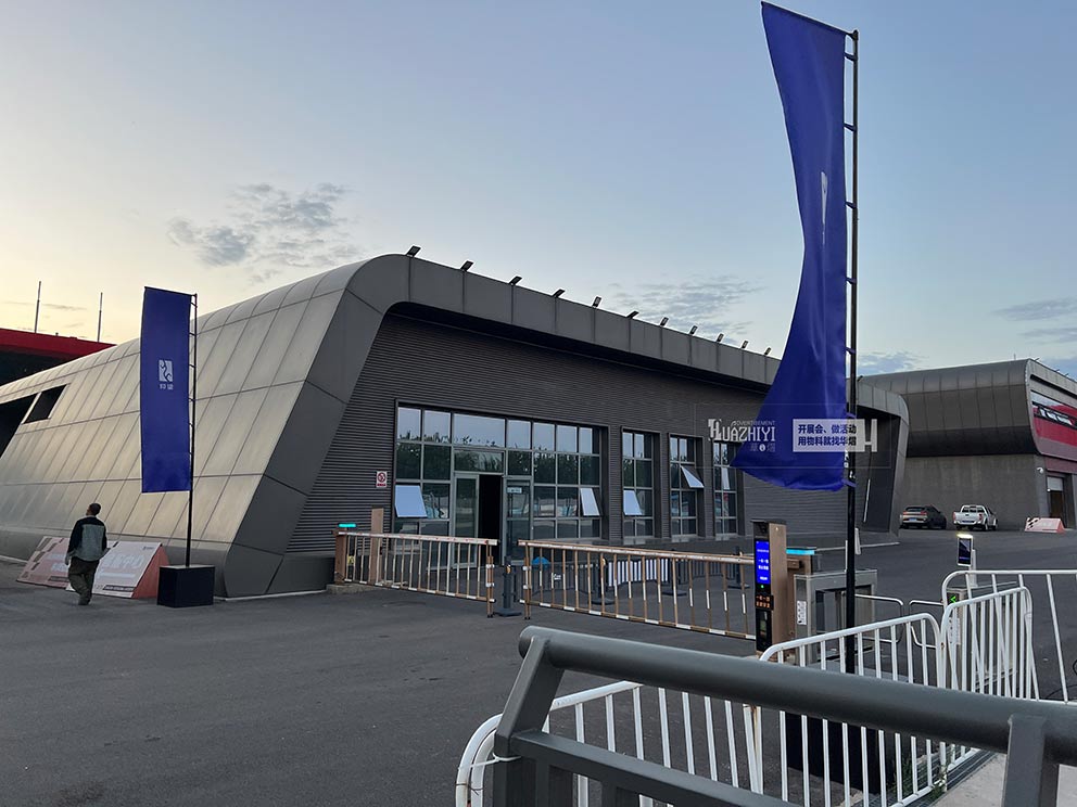 鄭州道旗租賃助力鄭州國(guó)際賽車(chē)場(chǎng)品牌活動(dòng)