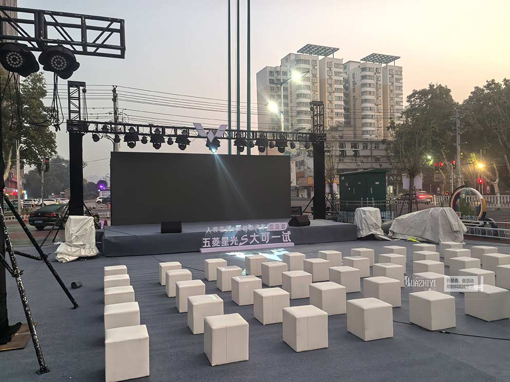 鄭州沙發(fā)出租可以提供多種類(lèi)型沙發(fā)