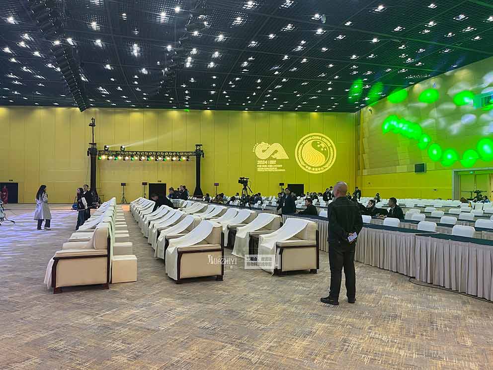 鄭州沙發(fā)出租助力會展中心東盟糧農(nóng)合作大會現(xiàn)場