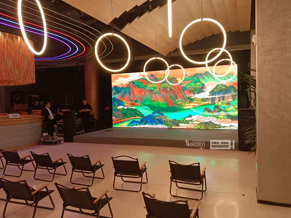 鄭州地臺(tái)租賃搭建運(yùn)動(dòng)俱樂部活動(dòng)木質(zhì)地臺(tái)