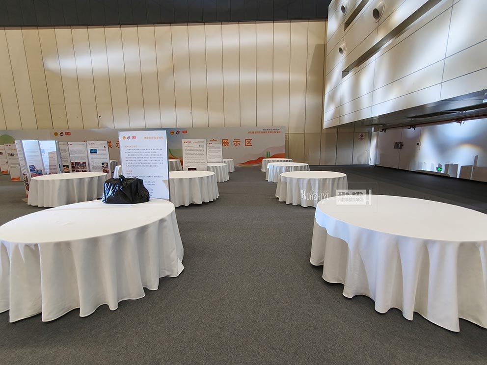 鄭州桌椅出租助力會展中心烹飪大賽活動