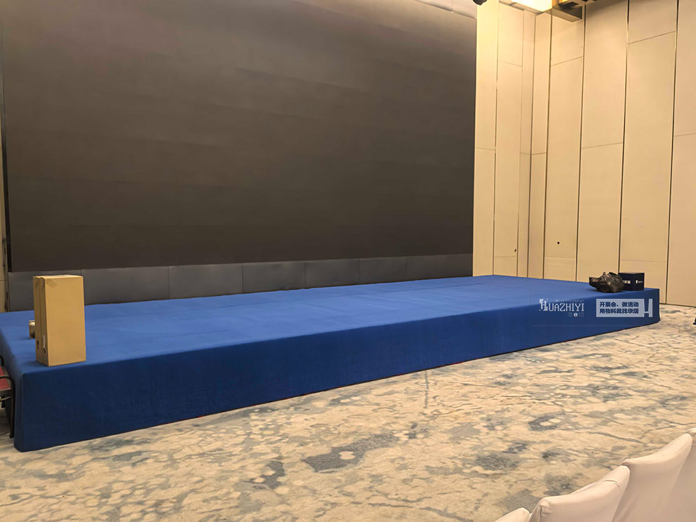 華熠舞臺(tái)出租公司支持搭建鋁合金舞臺(tái)