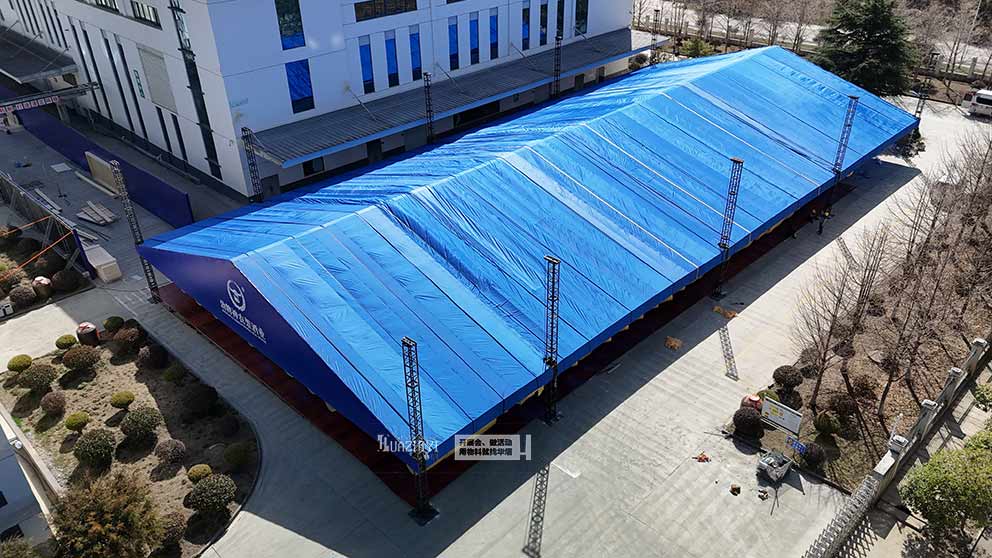 華熠篷房租賃助力酒類品牌文化節(jié)搭建大型篷房