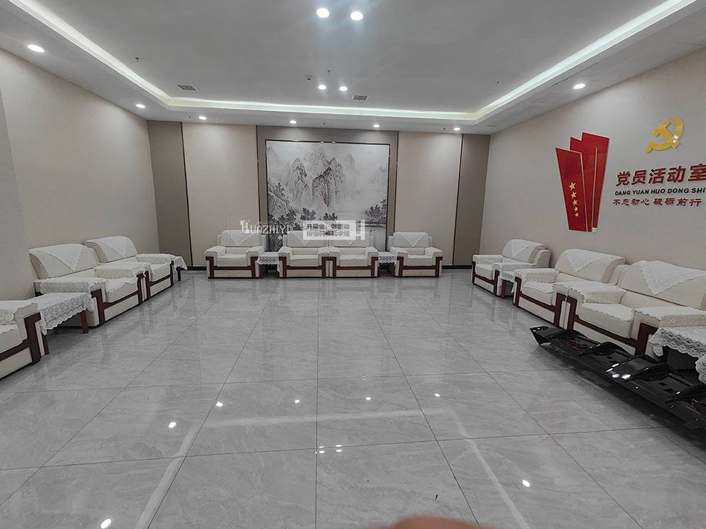湖北咸寧市中南海沙發(fā)，華熠沙發(fā)租賃進(jìn)行布置