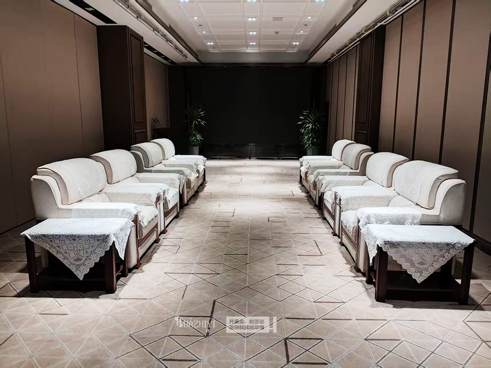 農(nóng)商銀行簽約儀式，洛陽桌椅沙發(fā)出租助力場(chǎng)地布置